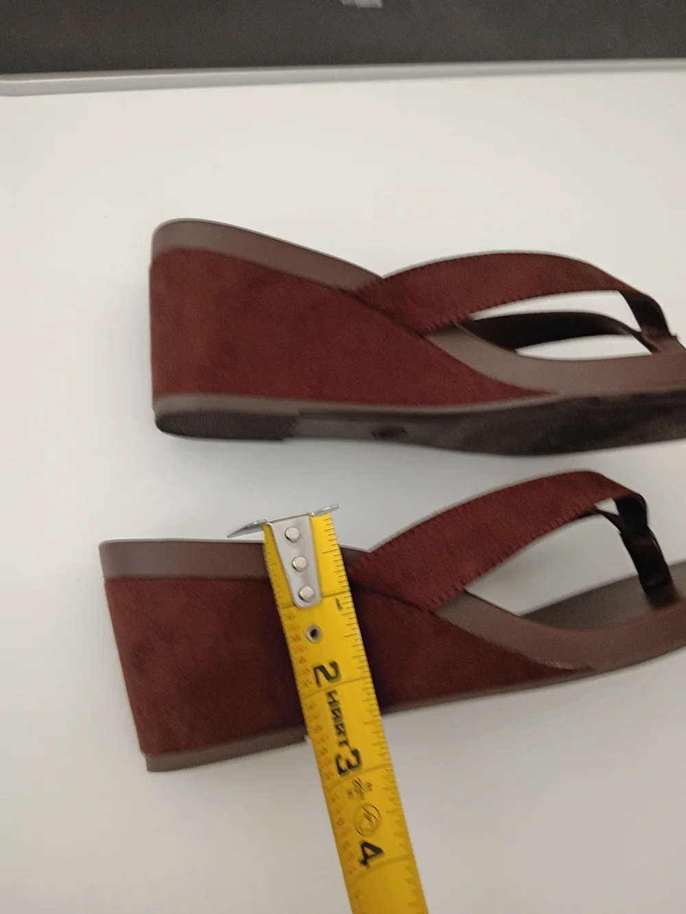 A New Day Women's Brown Wedge/Suede Thong Sandals🤎